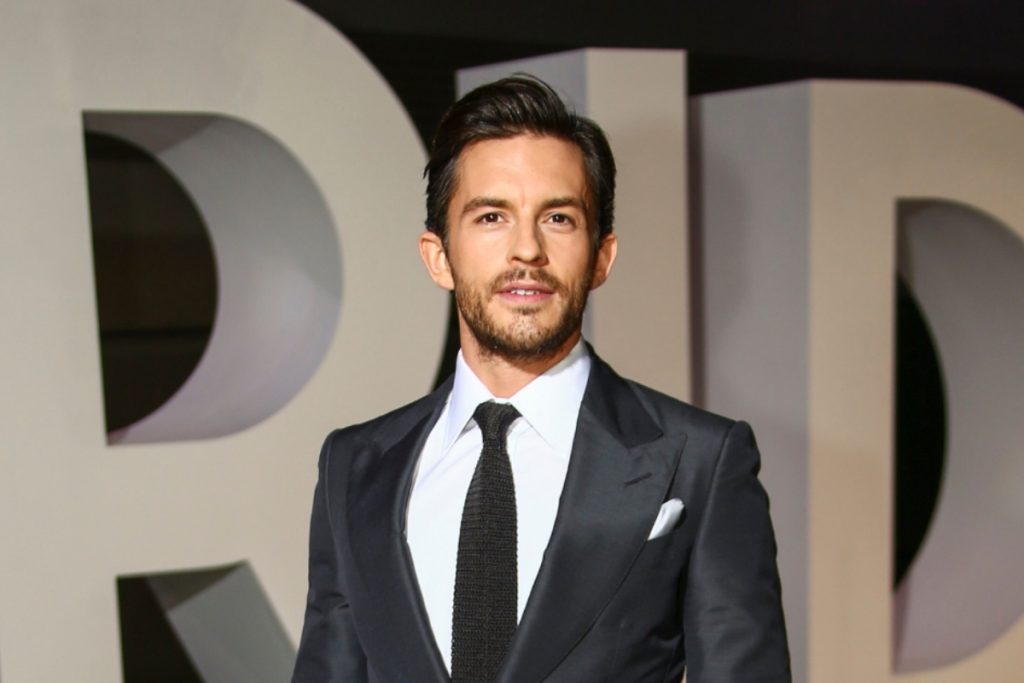 acteur bridgerton 