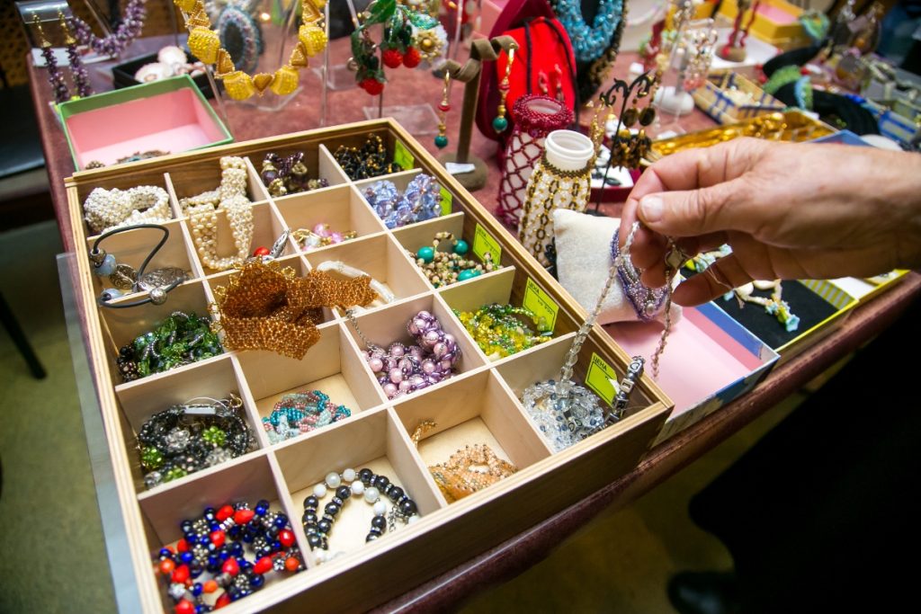 bijoux coloree