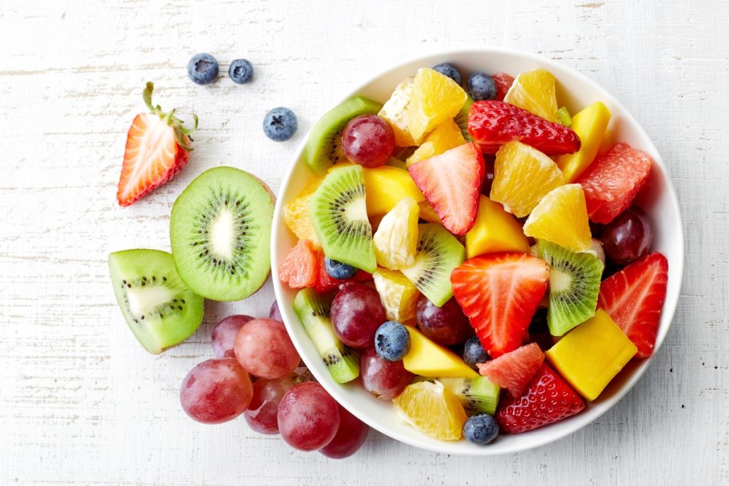 fruits frais petit dejeuner 