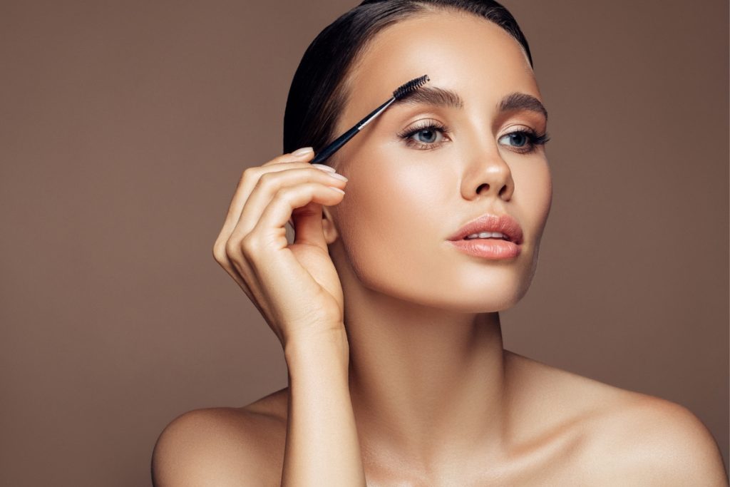 sourcils naturels