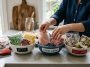découvrez les gestes essentiels à adopter si votre congélateur est resté mal fermé toute la nuit pour préserver vos aliments et éviter le gaspillage grâce à notre guide d'urgence.