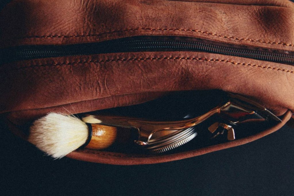 trousse de toilette pour homme