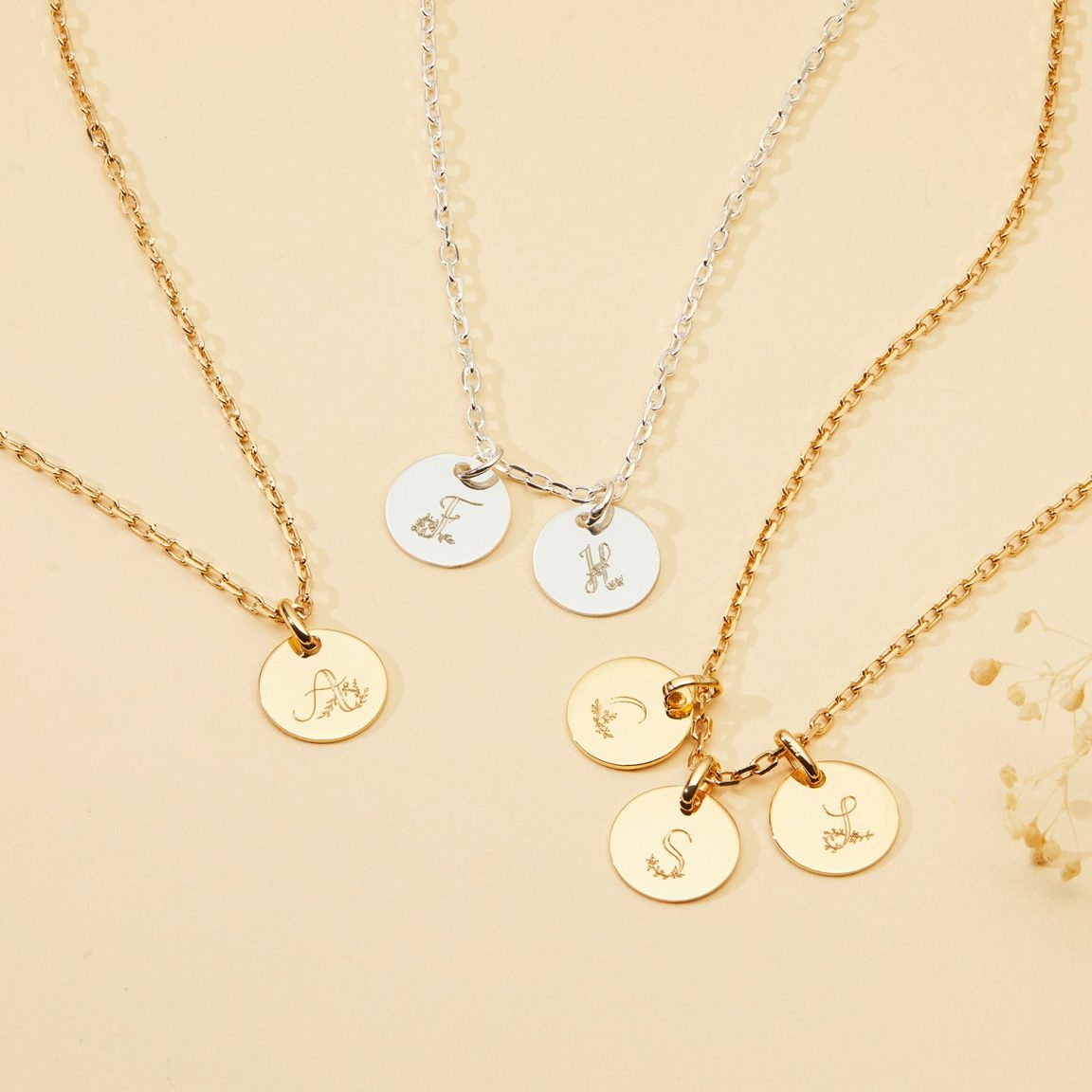 floral alphabet name necklace lifestyle2